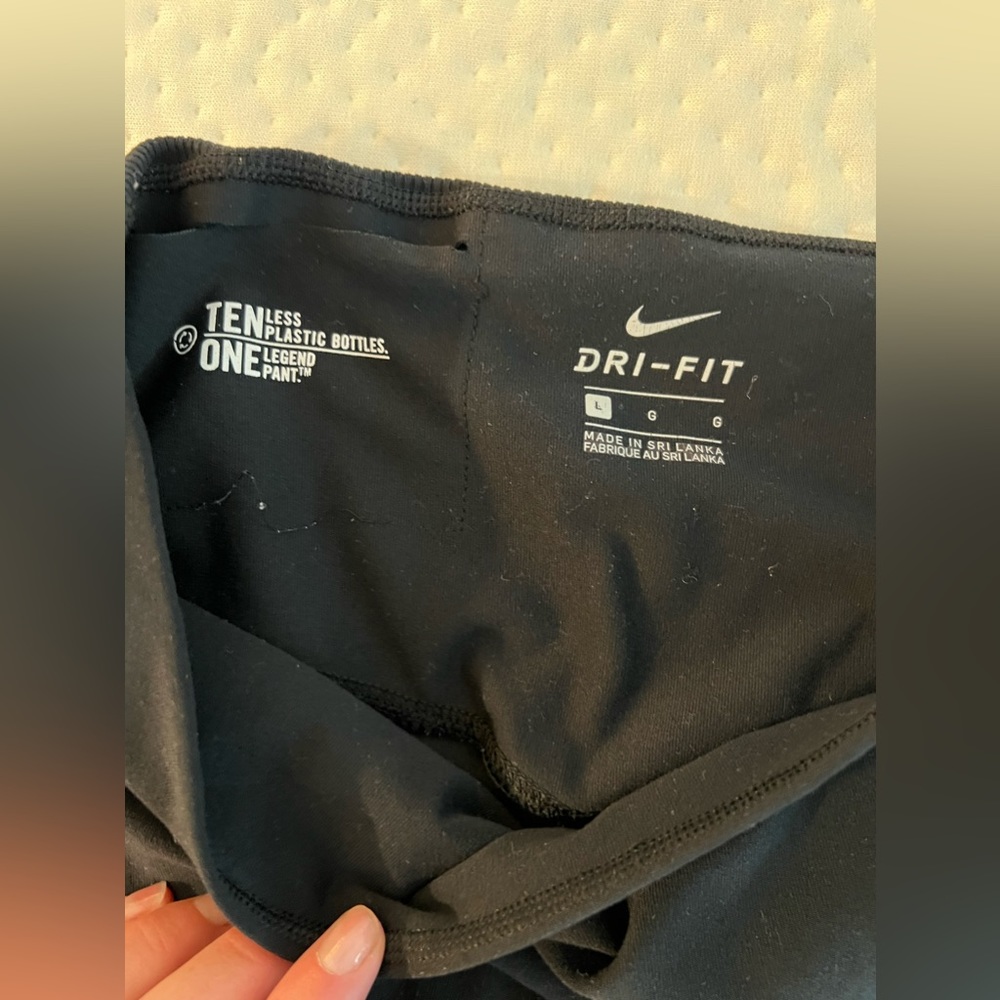 Nike dri fit leggings.